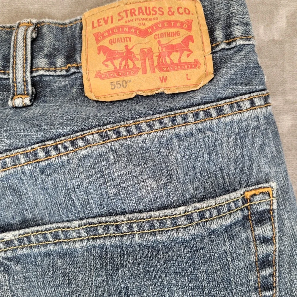 Levi's‎ 550 Relaxed Fit Tapered Leg Blue Denim Jeans Mens Actual Sz 43x32
